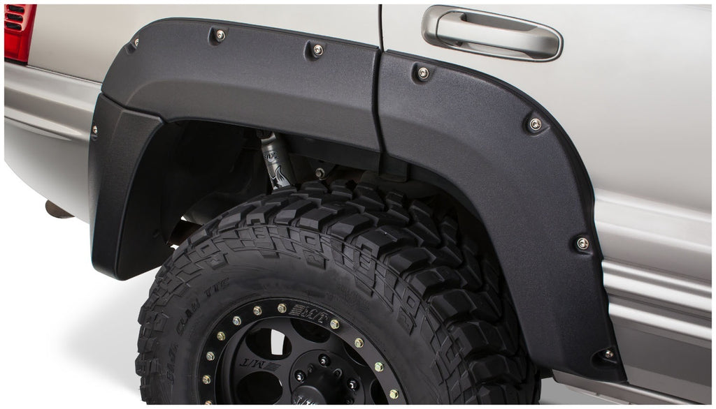 Bushwacker 10072-07 Cut-Out Fender Flares Fits 99-04 Grand Cherokee (WJ)