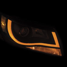 Load image into Gallery viewer, Anzo USA 111361 Projector Headlight Set Fits 15-18 Colorado