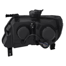 Load image into Gallery viewer, Anzo USA 111362 Projector Headlight Set Fits 15-18 Colorado