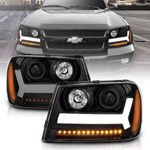 Load image into Gallery viewer, Anzo USA 111390 Projector Headlight Set Fits 06-09 Trailblazer