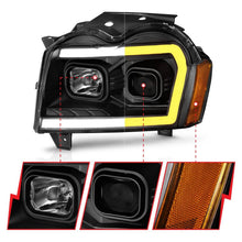 Load image into Gallery viewer, Anzo USA 111543 Projector Headlight Set Fits 05-07 Grand Cherokee (WK)