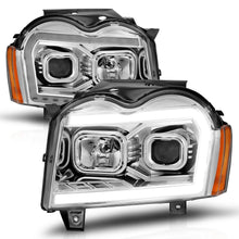 Load image into Gallery viewer, Anzo USA 111544 Projector Headlight Set Fits 05-07 Grand Cherokee (WK)