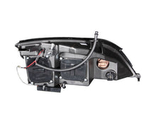 Load image into Gallery viewer, Anzo USA 121198 Projector Headlight Set w/Halo Fits 05-06 Focus