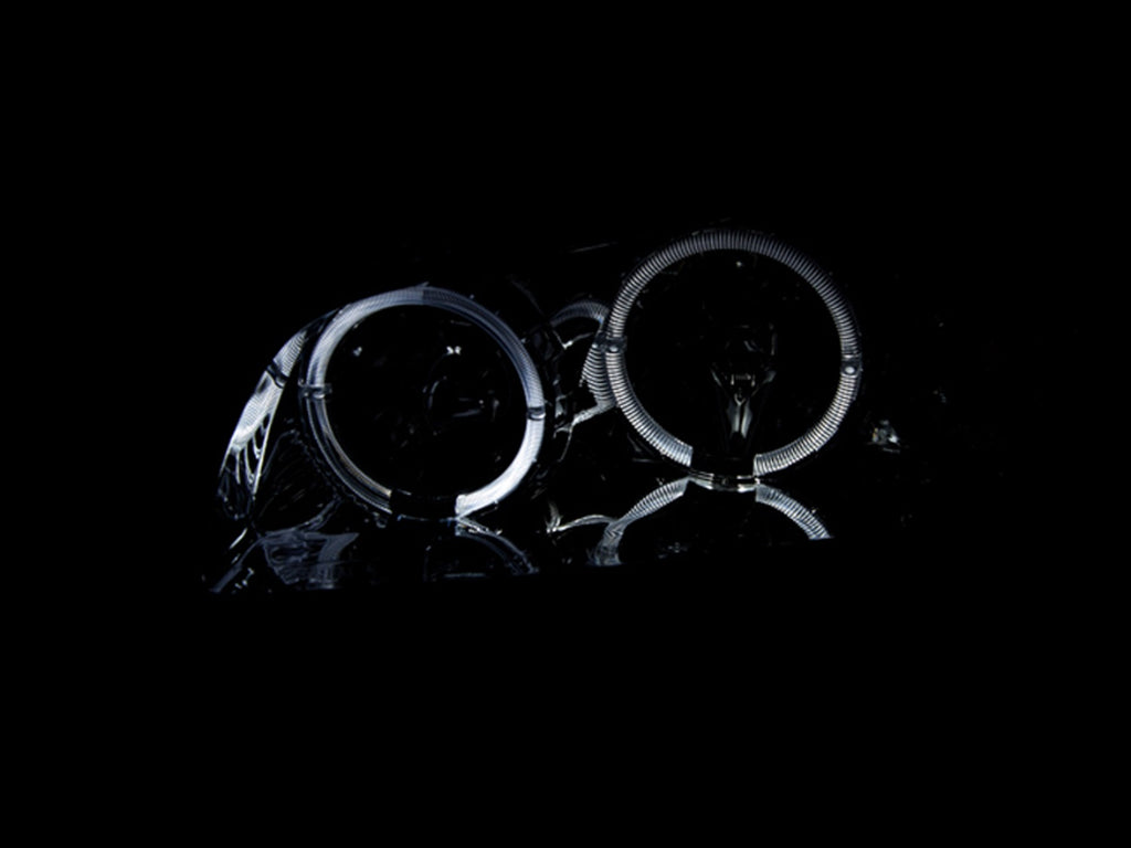 Anzo USA 121202 Crystal Headlight Set w/Halo Fits 02-03 Maxima