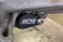 Load image into Gallery viewer, B&amp;M 20299 Transmission Speedometer Port Plug