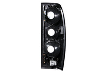 Load image into Gallery viewer, Anzo USA 211115 Tail Light Assembly Fits 98-04 Frontier