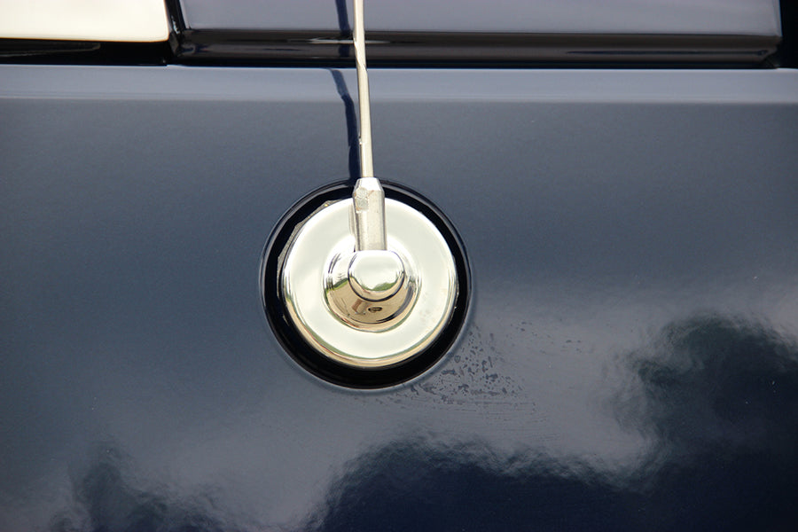 Kentrol 30007 Polished Silver Antenna Cover 07-18 Wrangler JK
