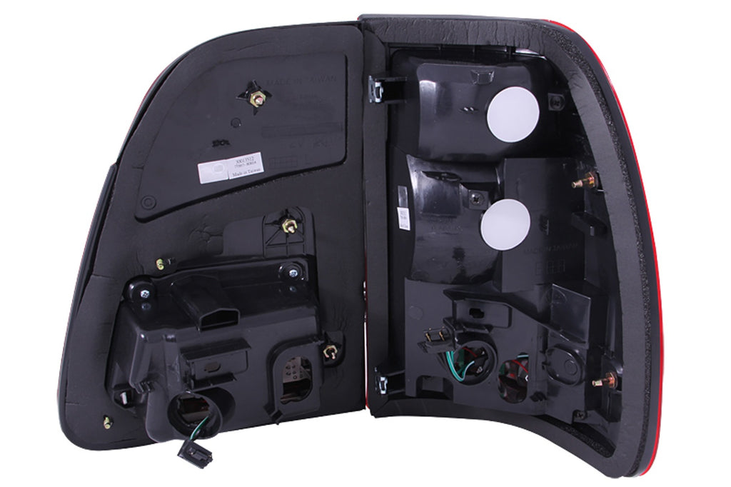 Anzo USA 311094 Tail Light Assembly Fits 98-05 Land Cruiser