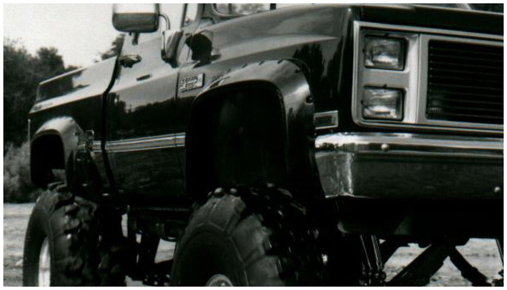 Bushwacker 40004-11 Cut-Out Fender Flares