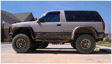 Load image into Gallery viewer, Bushwacker 40010-11 Cut-Out Fender Flares