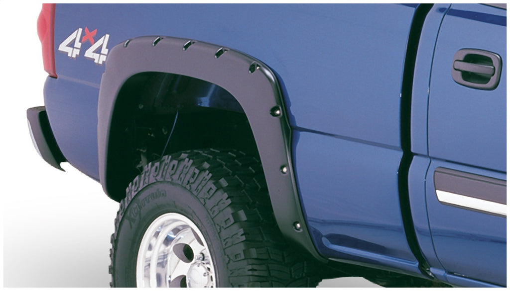 Bushwacker 40990-02 Pocket Style Fender Flares Fits 21-22 Colorado