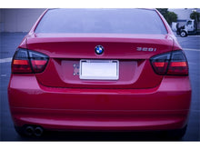 Load image into Gallery viewer, Spyder Auto 5000910 LED Tail Lights