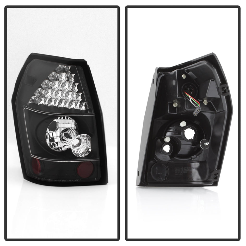 Spyder Auto 5002365 LED Tail Lights Fits 05-08 Magnum