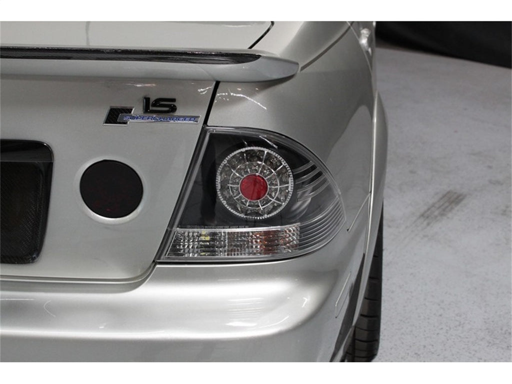 Spyder Auto 5005809 LED Tail Lights Fits 01-05 IS300