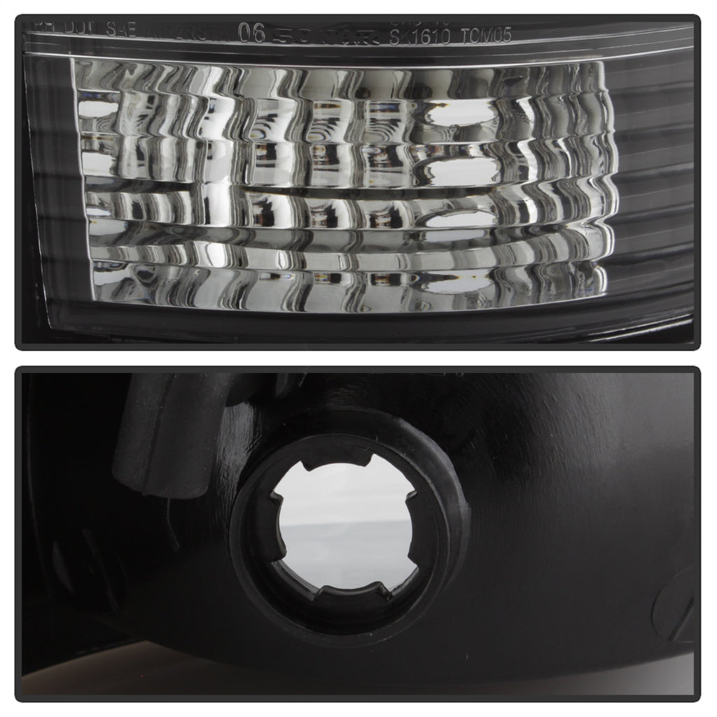 Spyder Auto 5007896 Euro Style Tail Lights Fits 05-15 Tacoma