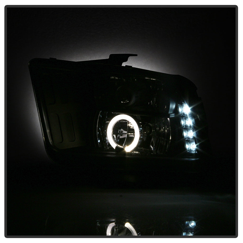 Spyder Auto 5010377 Halo Projector Headlights Fits 05-09 Mustang