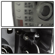 Load image into Gallery viewer, Spyder Auto 5010629 Halo Projector Headlights