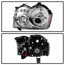 Load image into Gallery viewer, Spyder Auto 5011107 Halo LED Projector Headlights Fits 05-07 Grand Cherokee (WK)