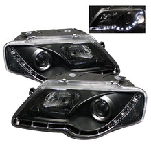 Load image into Gallery viewer, Spyder Auto 5012326 DRL LED Projector Headlights Fits 06-08 Passat