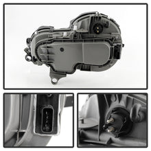 Load image into Gallery viewer, Spyder Auto 5021953 XTune Projector Headlights Fits 96-99 E300 E320 E420 E430