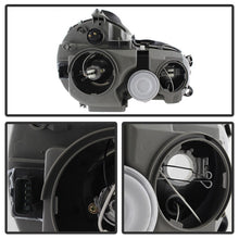 Load image into Gallery viewer, Spyder Auto 5021984 XTune Projector Headlights Fits 00-02 E320 E430