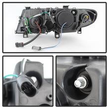 Load image into Gallery viewer, Spyder Auto 5031877 DRL Projector Headlights Fits 320i 325i 325xi 330i 330xi