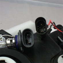 Load image into Gallery viewer, Spyder Auto 5039217 CCFL LED Projector Headlights Fits 05-07 300