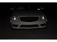 Load image into Gallery viewer, Spyder Auto 5042262 DRL LED Projector Headlights
