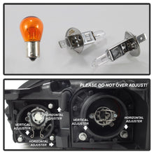 Load image into Gallery viewer, Spyder Auto 5042675 Halo Projector Headlights Fits 04-07 Malibu