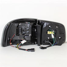 Load image into Gallery viewer, Spyder Auto 5042729 LED Tail Lights Fits 04-07 Touareg