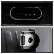 Load image into Gallery viewer, Spyder Auto 5075871 XTune Euro Style Tail Lights Fits 06-09 Range Rover