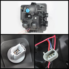Load image into Gallery viewer, Spyder Auto 5076274 XTune Halo Projector Headlights