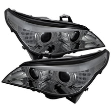 Load image into Gallery viewer, Spyder Auto 5077332 CCFL Halo Projector Headlights