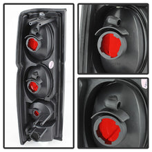 Load image into Gallery viewer, Spyder Auto 5078216 Euro Style Tail Lights Fits 86-97 D21 Pickup (Hard Body)