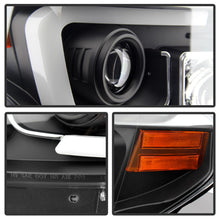 Load image into Gallery viewer, Spyder Auto 5080158 Projector Headlights Fits 14-18 Tundra