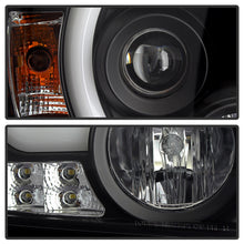 Load image into Gallery viewer, Spyder Auto 5080523 DRL Projector Headlights