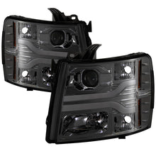 Load image into Gallery viewer, Spyder Auto 5083623 DRL LED Projector Headlights