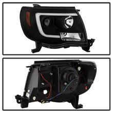 Load image into Gallery viewer, Spyder Auto 5084514 Projector Headlights Fits 05-11 Tacoma