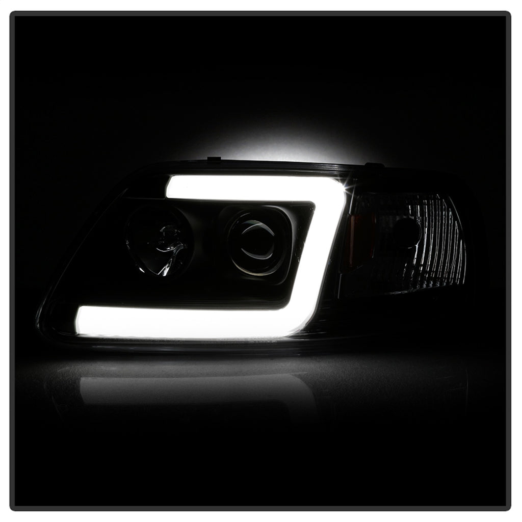 Spyder Auto 5084538 Projector Headlights Fits 97-03 Expedition F-150