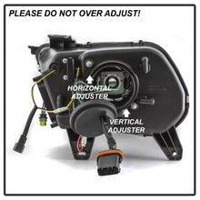 Load image into Gallery viewer, Spyder Auto 5085559 Projector Headlights Fits 13-14 Mustang