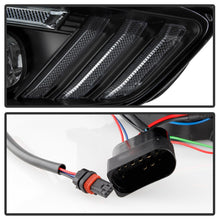 Load image into Gallery viewer, Spyder Auto 5086105 Projector Headlights Fits 15-18 Focus