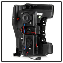 Load image into Gallery viewer, Spyder Auto 5086273 Projector Headlights