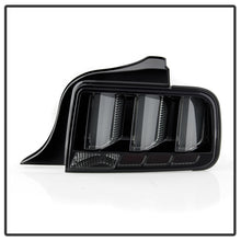 Load image into Gallery viewer, Spyder Auto 5086709 LED Tail Lights Fits 05-09 Mustang