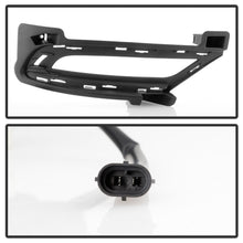 Load image into Gallery viewer, Spyder Auto 5086976 Fog Lights Fits 15-19 300