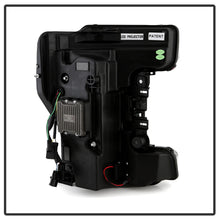 Load image into Gallery viewer, Spyder Auto 5087430 Projector Headlights