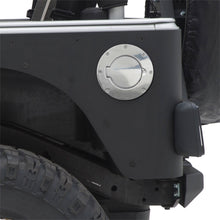 Load image into Gallery viewer, Smittybilt 75000 Billet Style Gas Cover Fits 97-06 Wrangler (TJ)