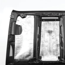 Load image into Gallery viewer, Smittybilt 76500 Mantaray Vented Hood Fits 07-18 Wrangler (JK)