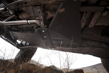 Load image into Gallery viewer, Smittybilt 76922 XRC Skid Plate Fits 07-18 Wrangler (JK)