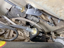 Load image into Gallery viewer, B&amp;M 81186 Transfer Case Shift Cable Conversion Kit Fits 03-06 Wrangler (TJ)
