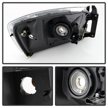 Load image into Gallery viewer, Spyder Auto 9022913 XTune Crystal Headlights Fits Ram 1500 Ram 2500 Ram 3500